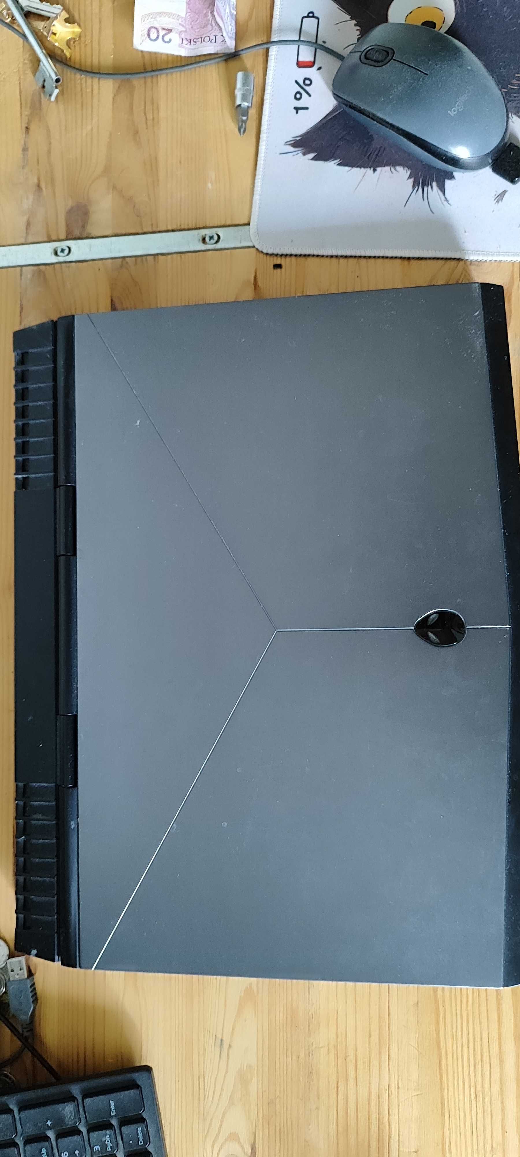 Alienware 15 R3 – i7-7700HQ / GTX 1070