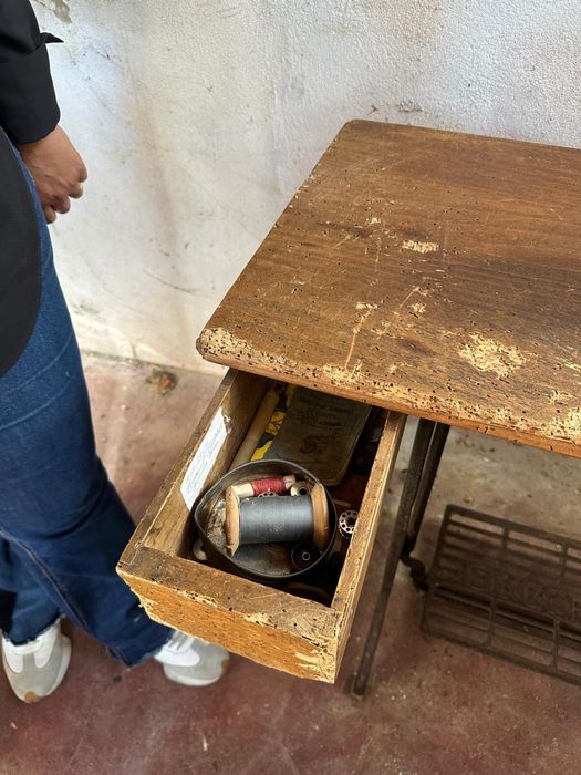 Maquina de costura singer