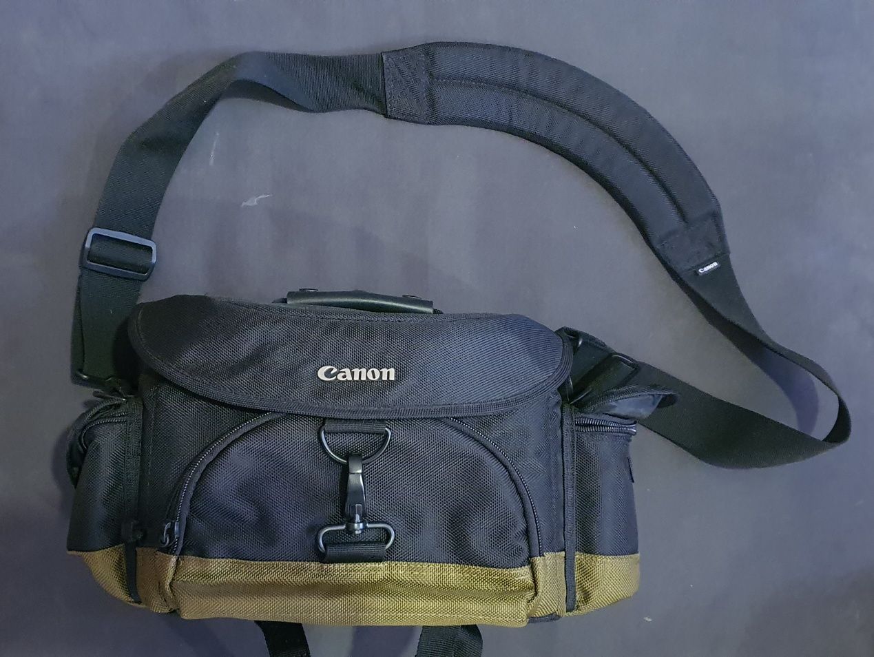 Canon EOS 7D Ver2 + extras com apenas 4580 disparos