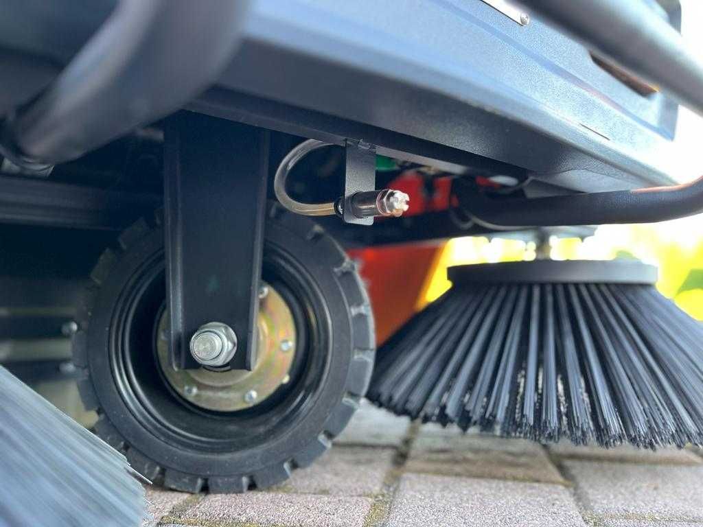 Zamiatarka Samojezdna, Mikann ME125,Karcher, Hako Japan Trak, RATY 0%