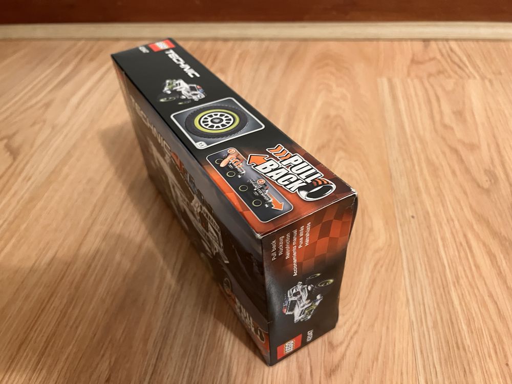 Lego TECHNIC 42047 - caixa nunca aberta