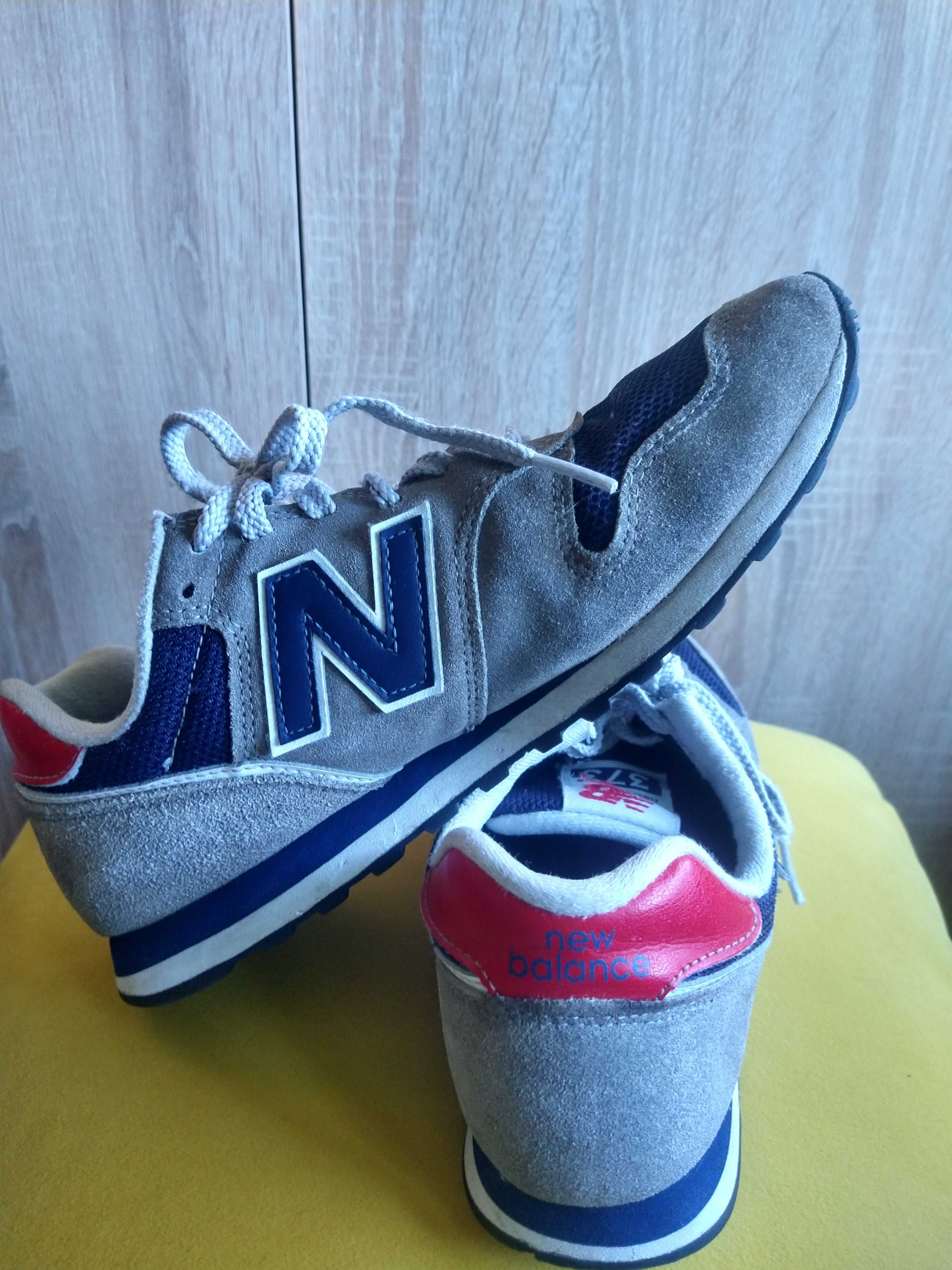 Buty sportowe męskie szaro - granatowe skóra zamsz 373 New Balance