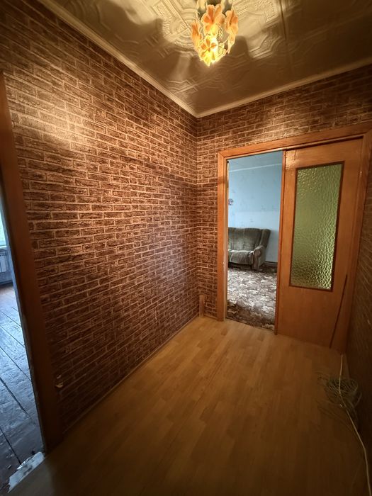 Продається 2х кімнатна квартира