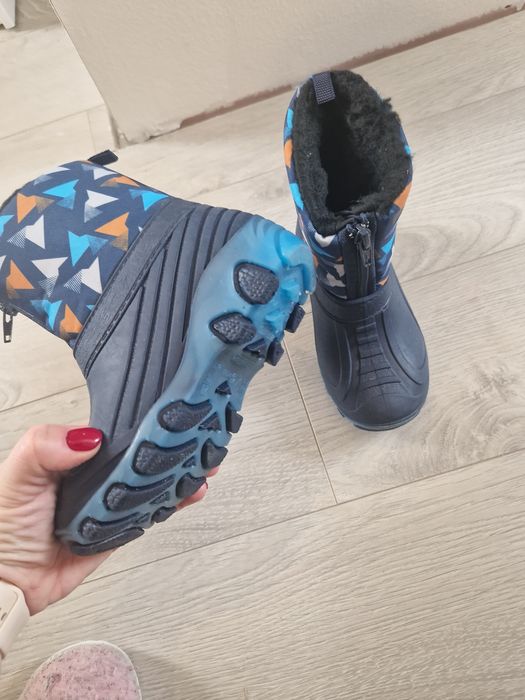 Sniegowce Lupilu 28 swiecaca podeszwa