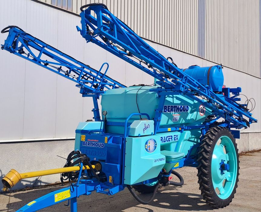 Opryskiwacz Berthoud 3200L 21m