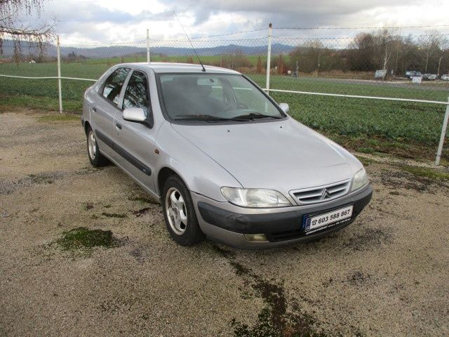 Farol nevoeiro Citroen Xsara 1998