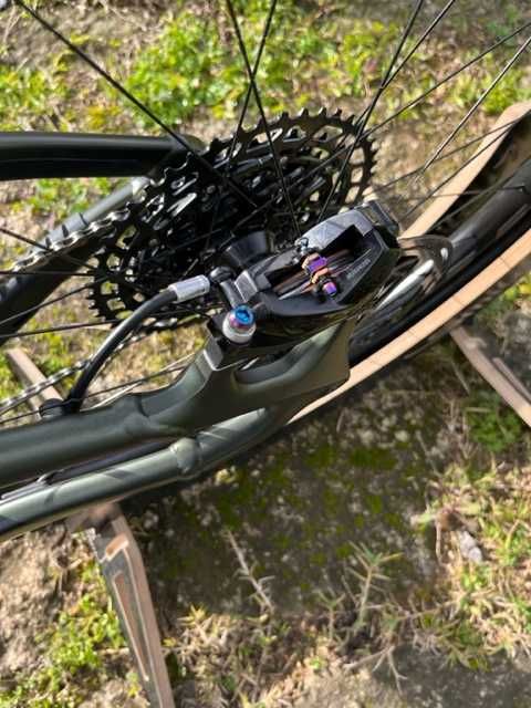 E BIKE GIANT Reign E+ 0 (topo gama). Bat 800Wh.