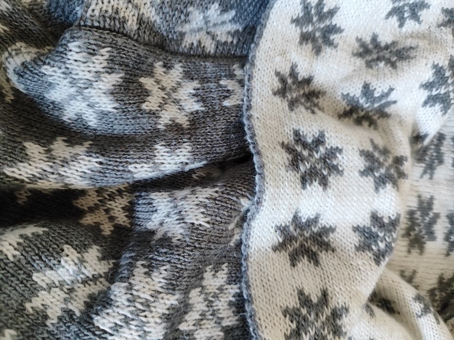 Swetr wiązany narzutka szaro biała śnieżki wełna 34/36 KappAhl