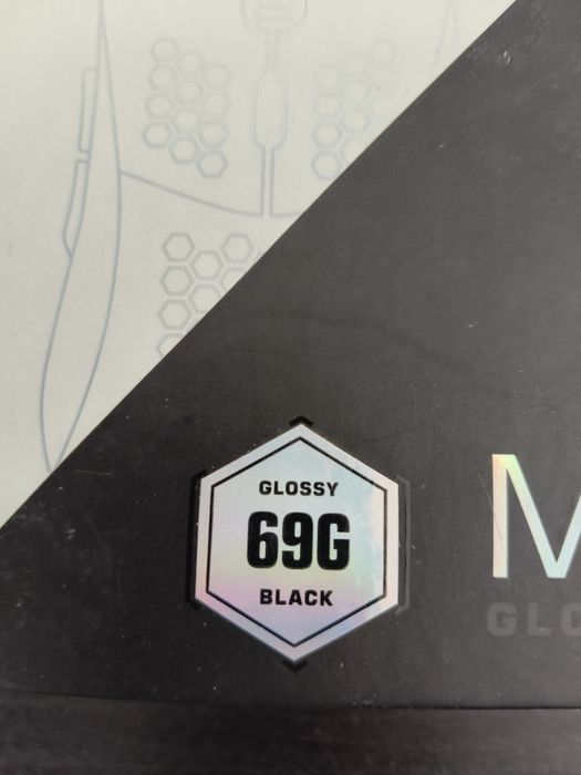 Rato gaming - Glorious Model D (selado)