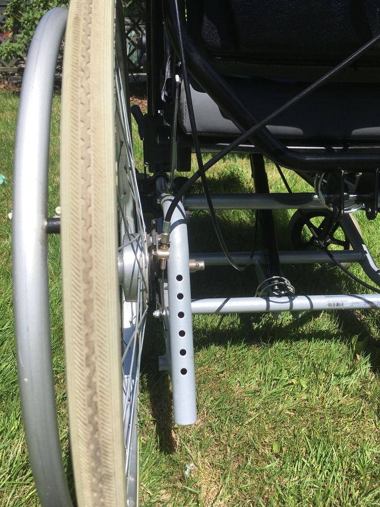 Invacare Rea Clematis 39 wózek inwalidzki jak nowy !