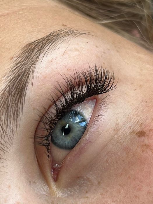 Нарощення вій Рівне