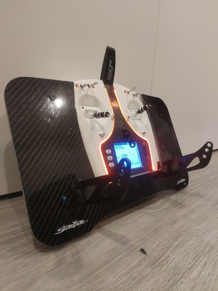 Rádio RC Spektrum NX7 + Mesa fibra dcarbono + Recetor c/ estabilizador