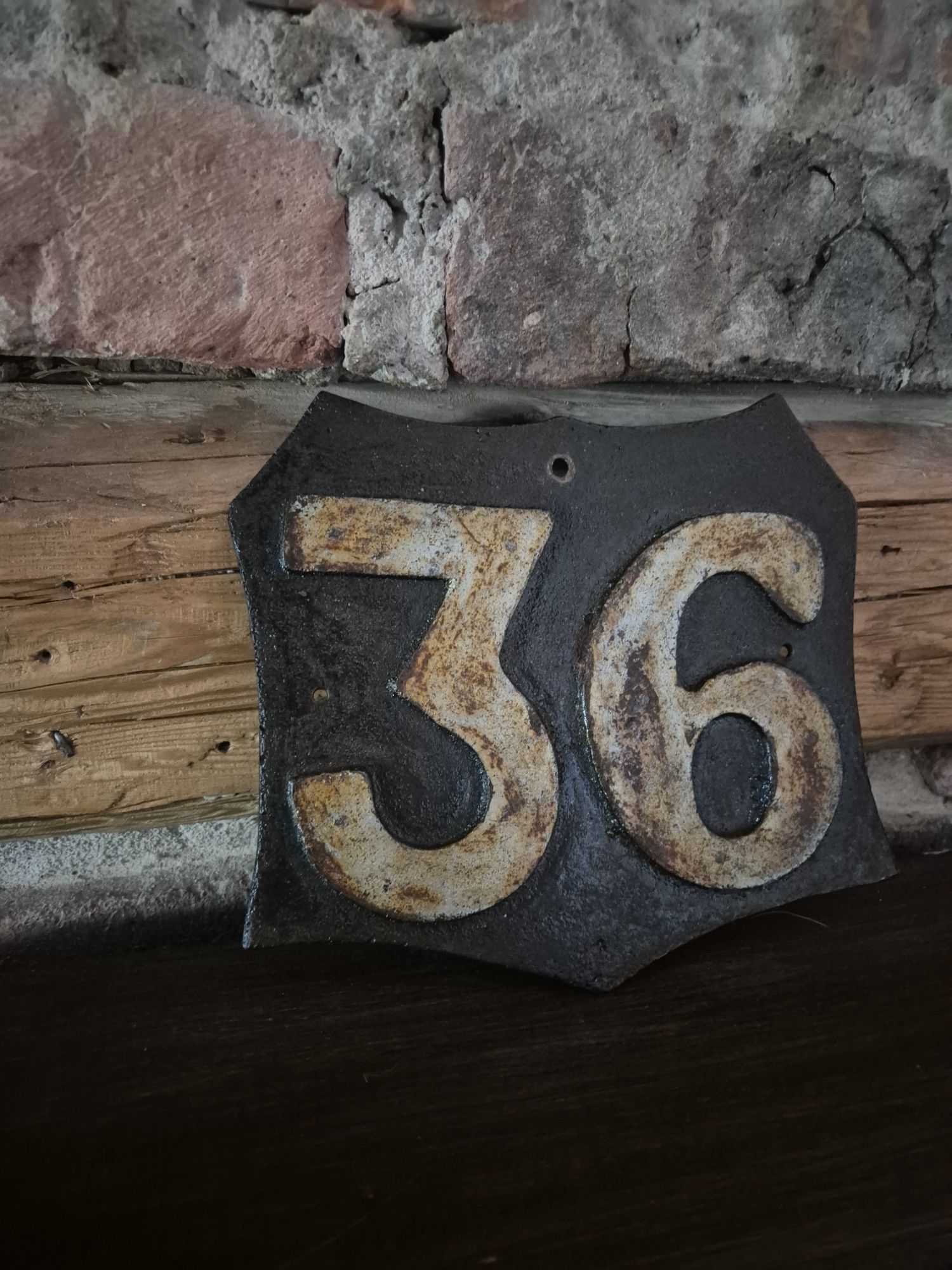 Żeliwna tabliczka kolejowa 36 - PRL, vintage,  loft