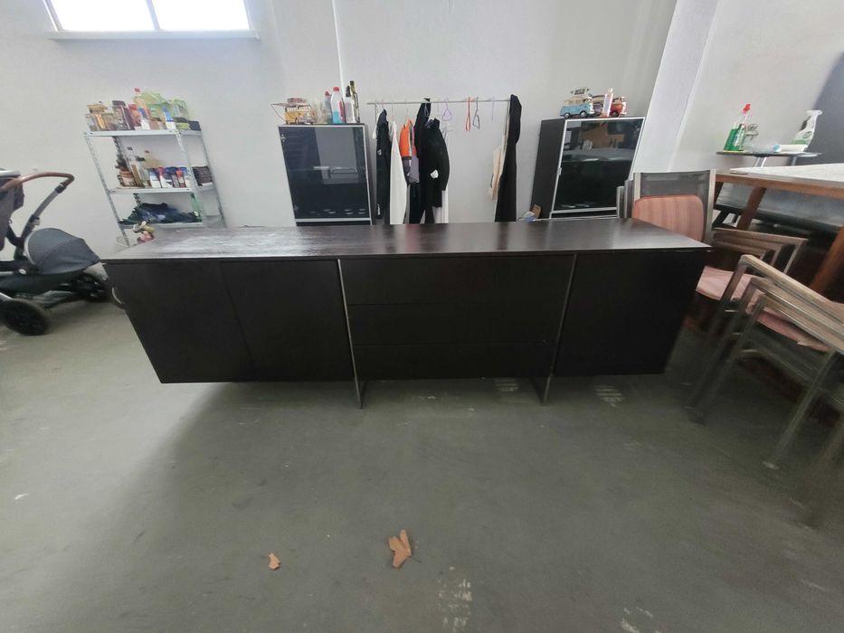 Aparador _ acabamento wengué