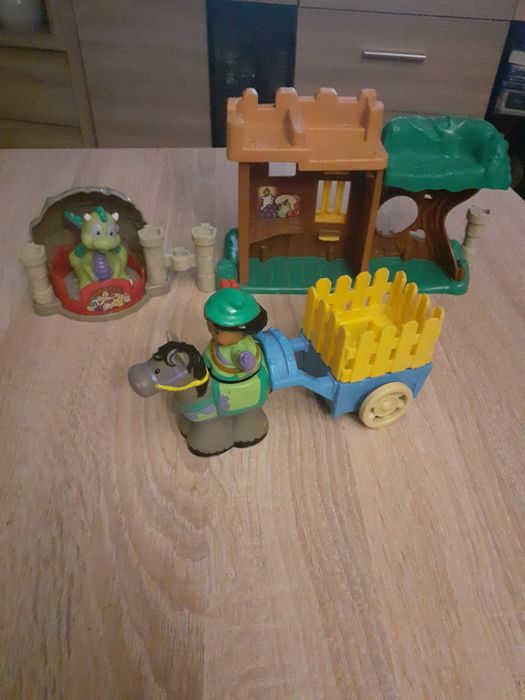 Zestaw fisher price littel people smok i Robin Hood
