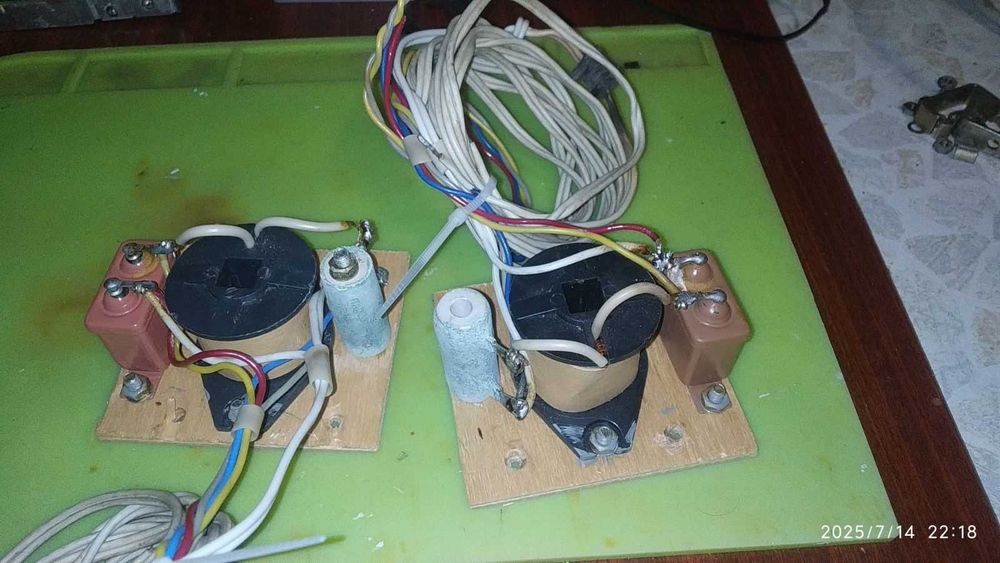 Кроссовер фильтр 2х-полосный пассивный для акустики