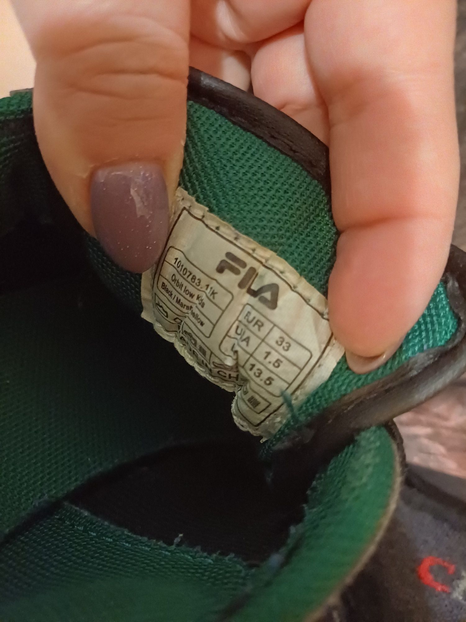 Buty Fila sneakersy r 33