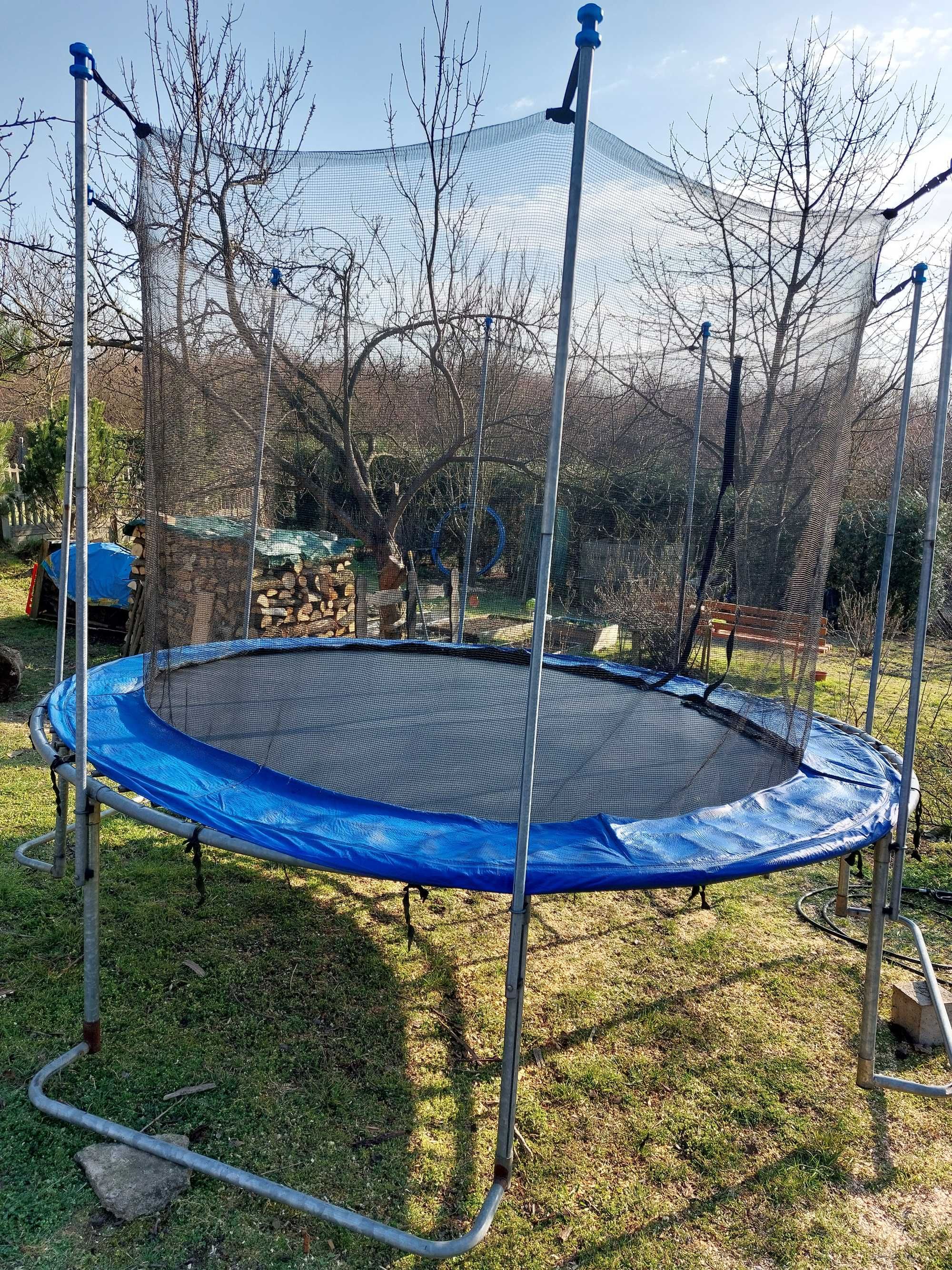 Trampolina szer. 3 metry