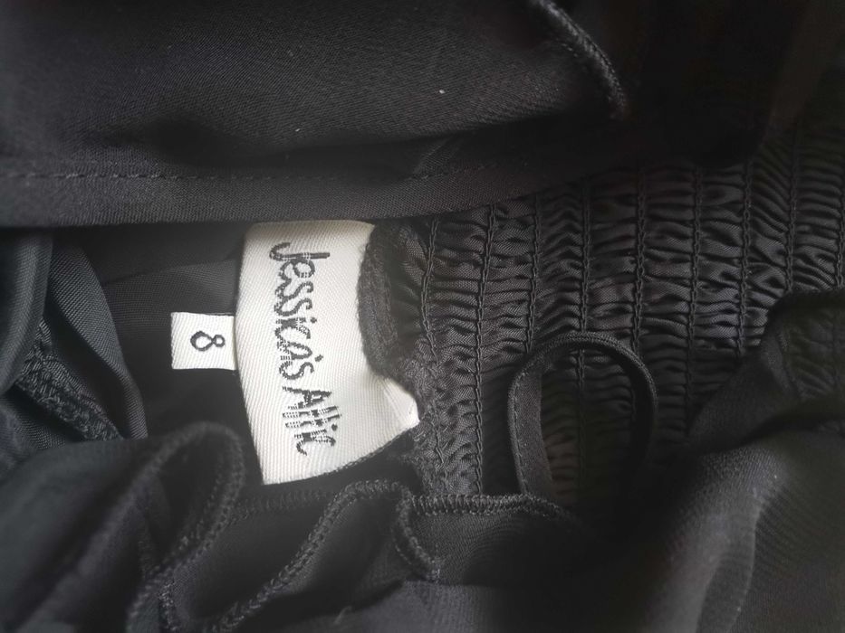 Sukienka czarna damska