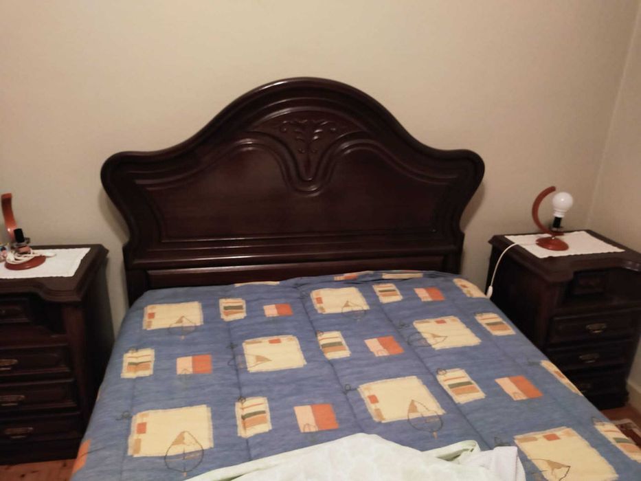 Vendo móveis de casa em bom estado