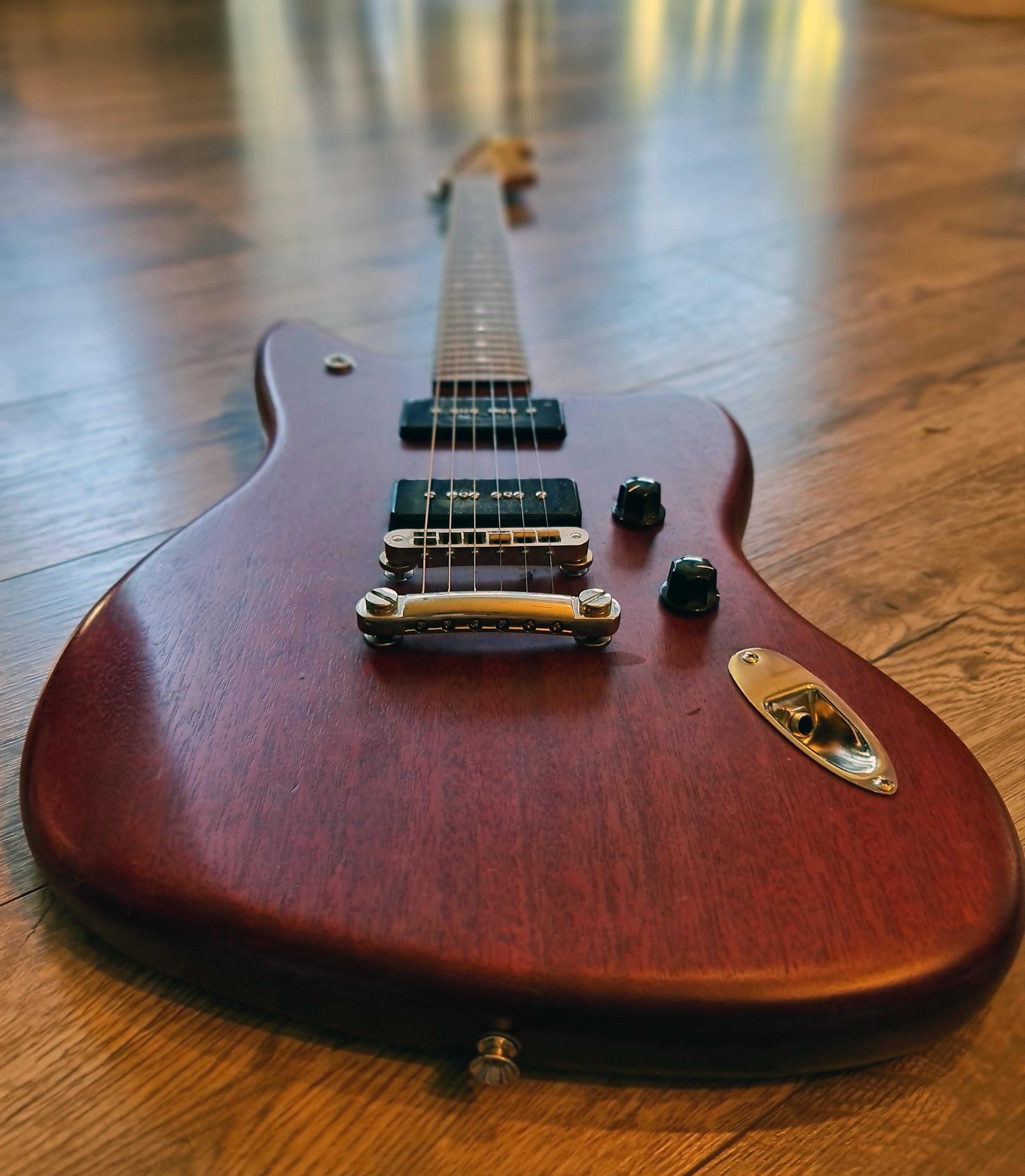 Gitara Fender Modern Player Jaguar®