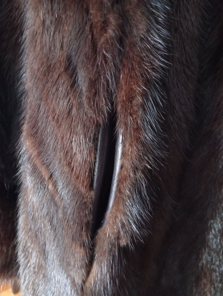 Casaco de Pele Vintage de vison – Elegante e Conservado