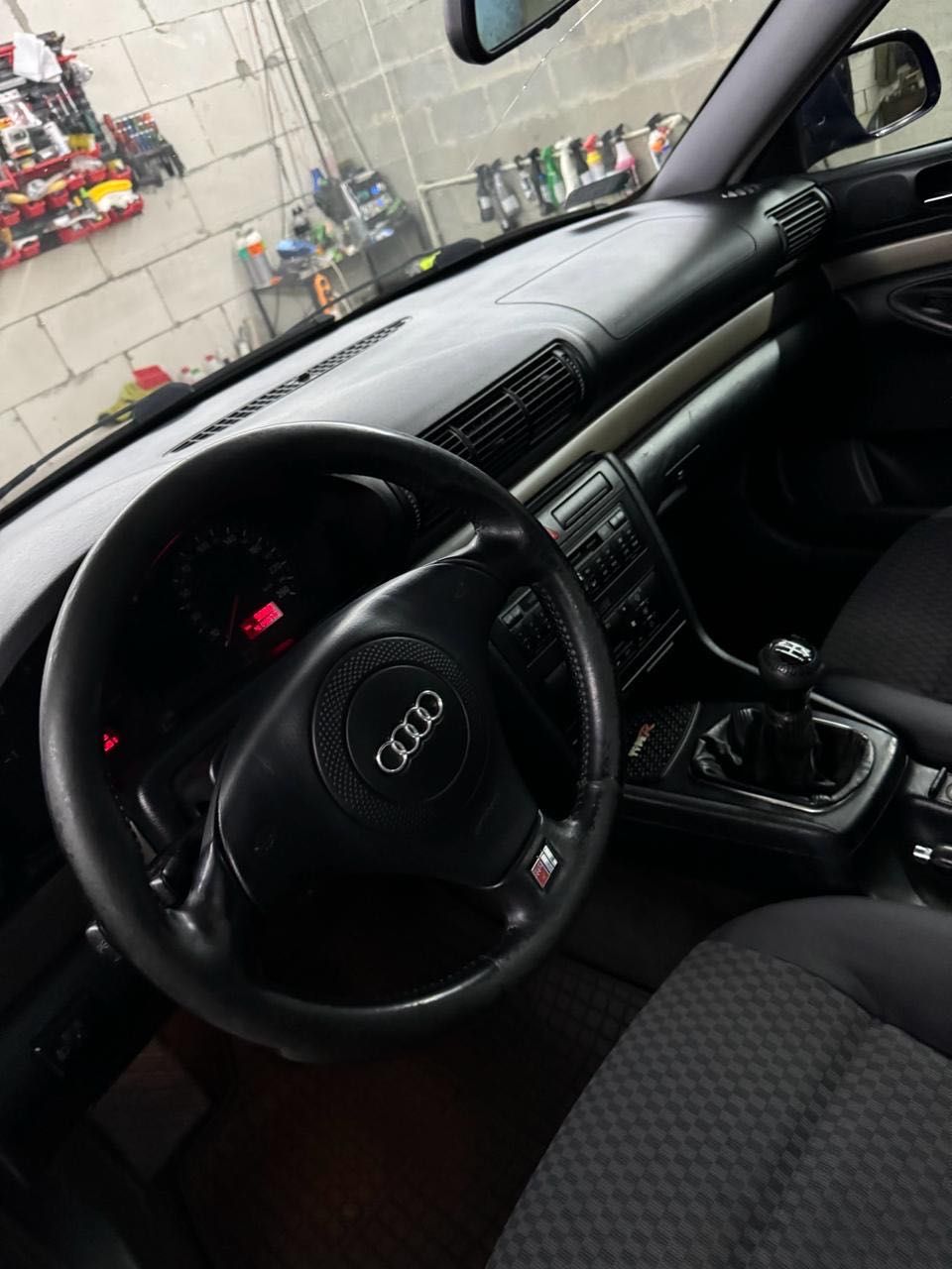 Продам Audi A4 B5 1.9TDI