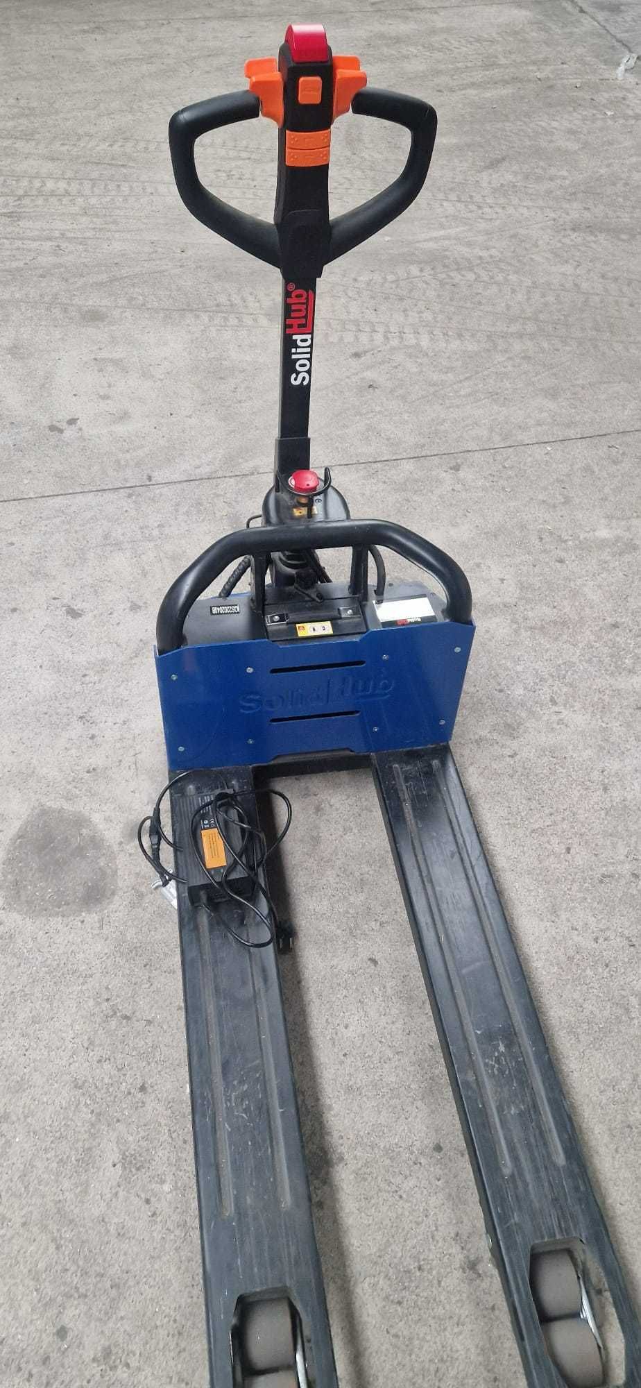 Empilhador Elétrico