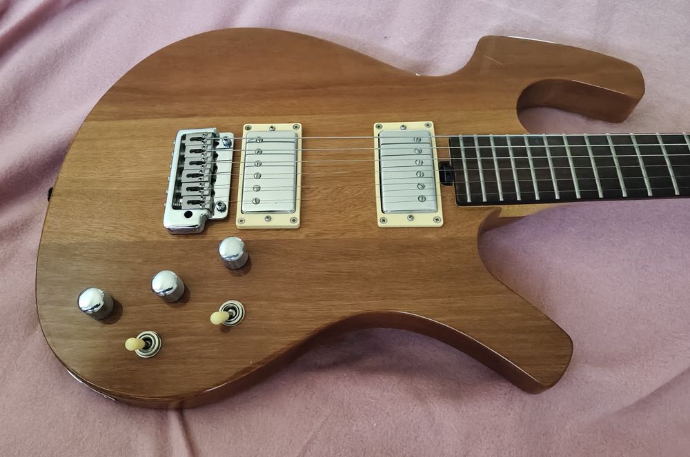 Gitara elektryczna Parker P44 mostek piezo P-44