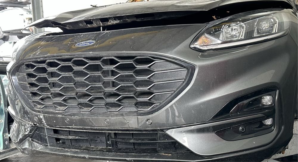 Ford Kuga para choques farois frente fibra radiador centralina motor