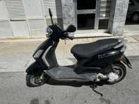 Piaggio Fly Scooter