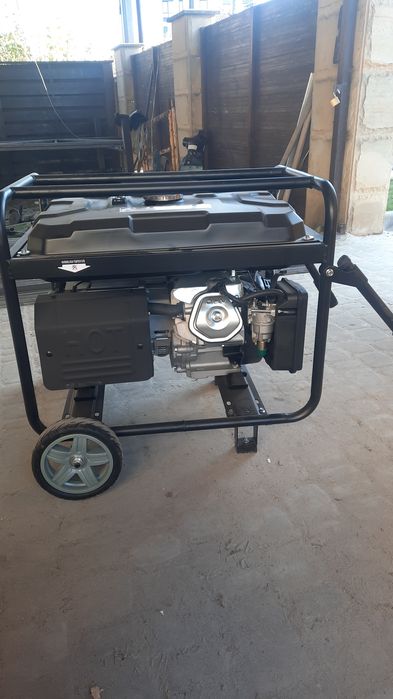 Потужний генератор 5.5квт