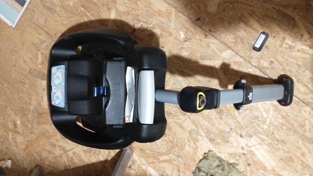 Nosidełko Maxi-Cosi Cabriofix + baza EasyFix