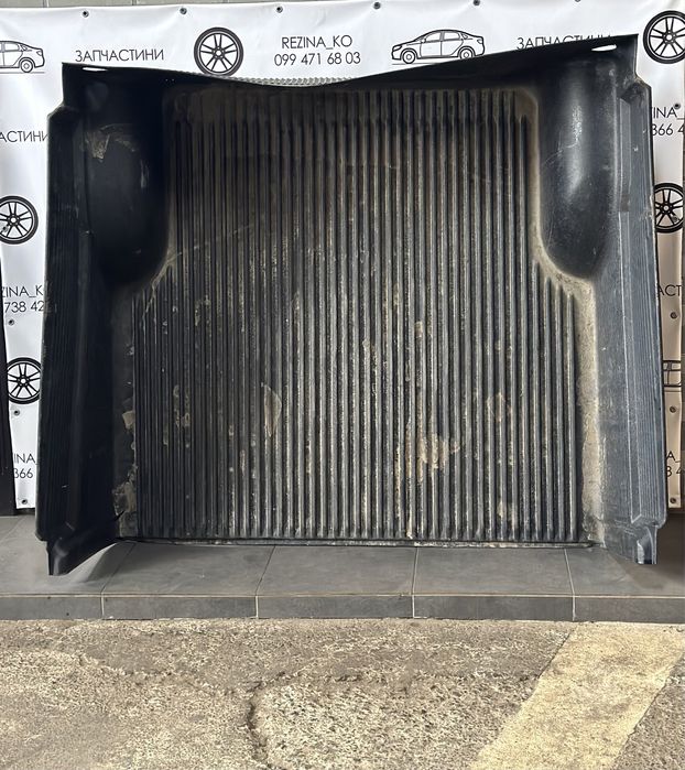 Корито в кузов під борт Mitsubishi L200 пікап 2.5 D-ID 2006-2014 р.