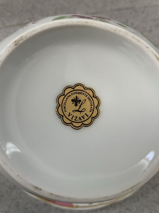 Conjunto de Bule e Prato Vizavi