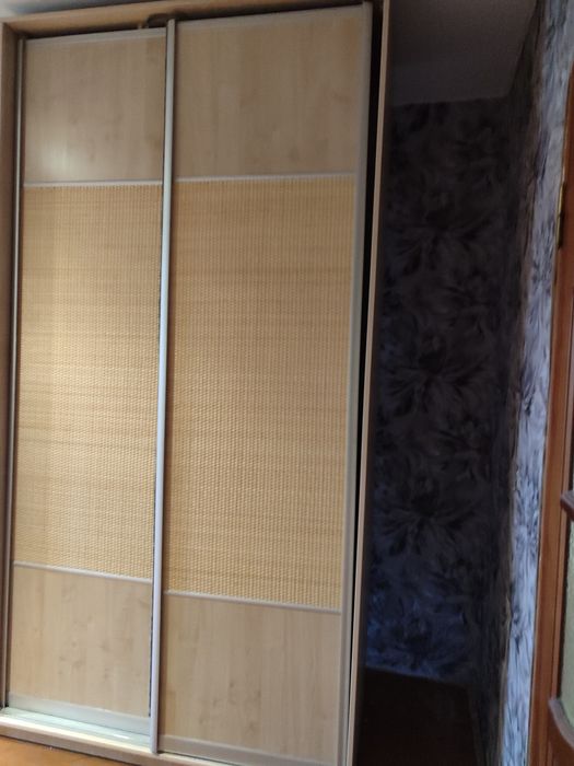 Шафа купе для дачі або для дому