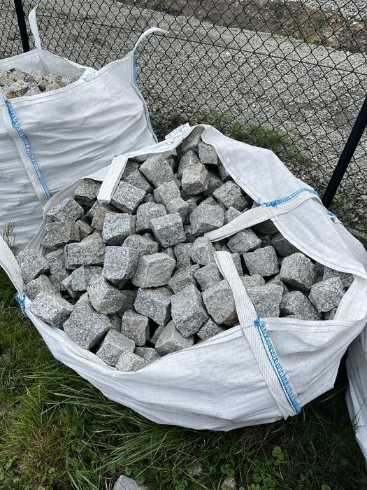 Kostka granitowa 10x10cm