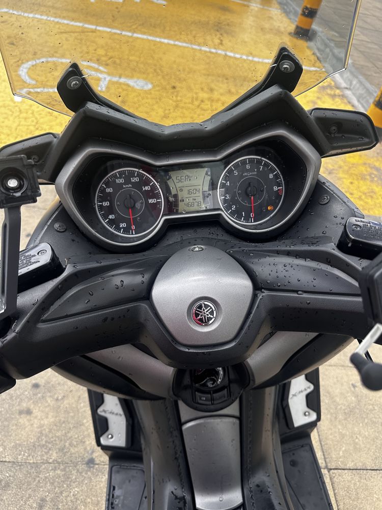 Xmax 300, aceito trocas por Pcx/ Nmax