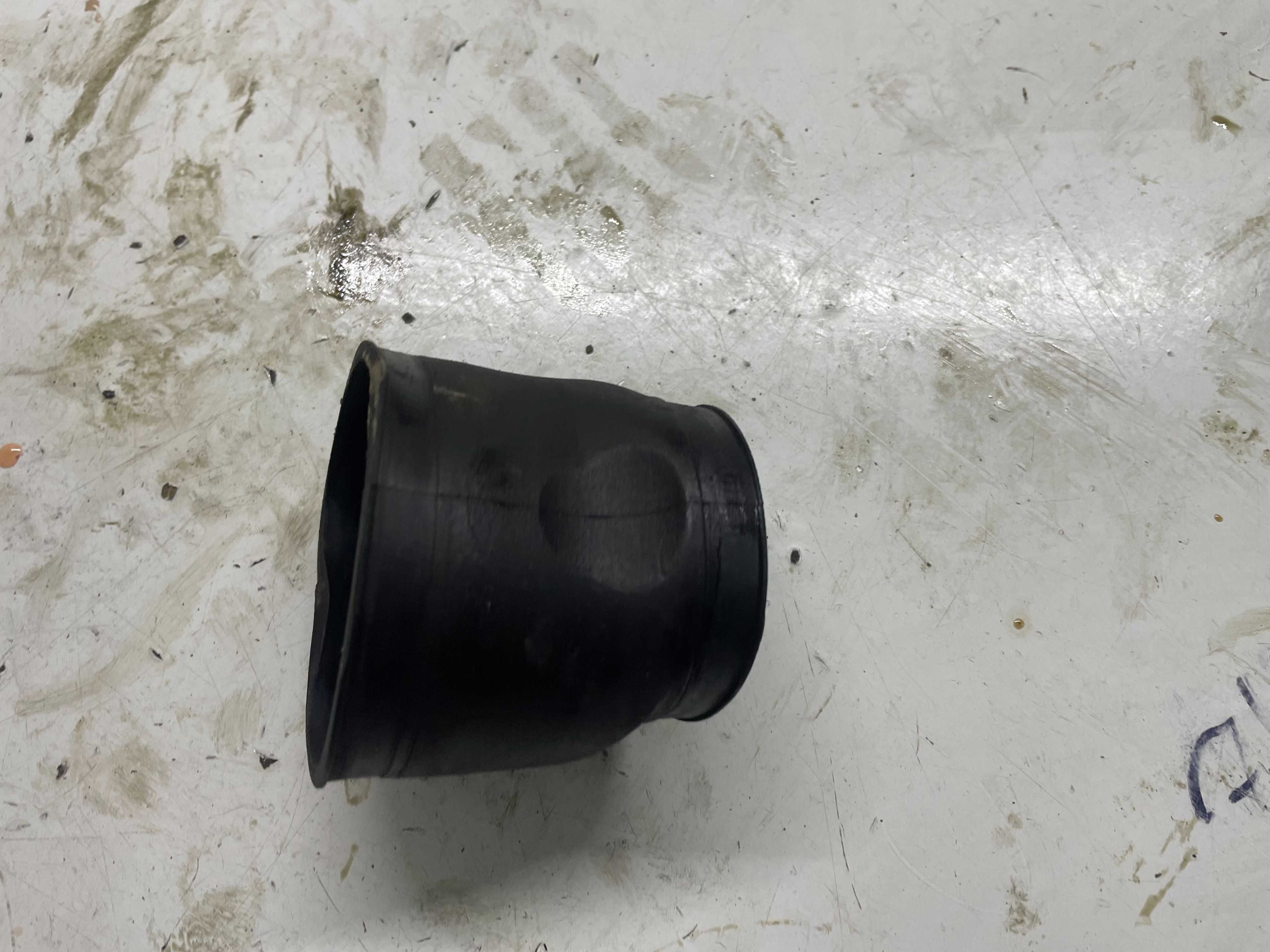Ktm lc4 620 guma króciec łącznik gaźnika airboxa