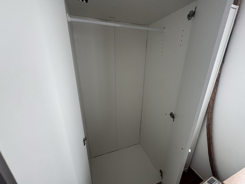 Roupeiros ikea usados