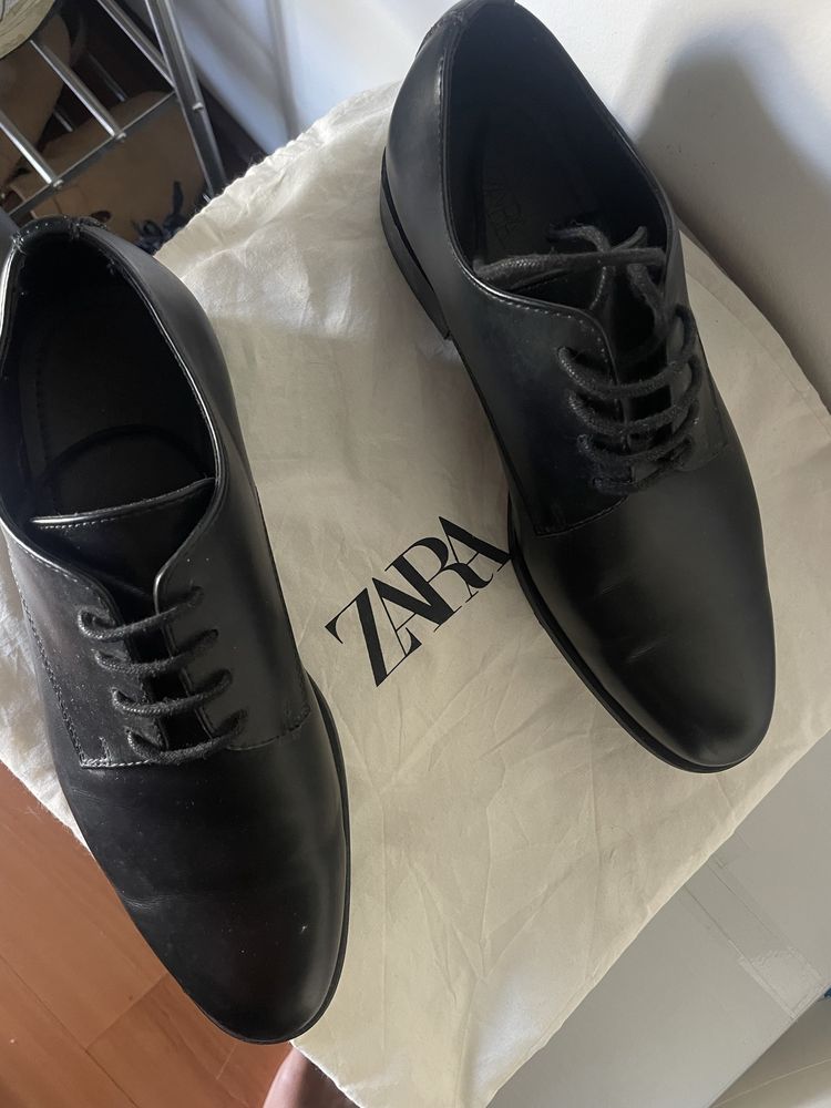 Sapatos Zara pretos