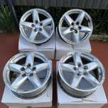 Oryginalne alufelgi 17 Jeep 7x17 5x114.3 czujniki cisnienia wysylka