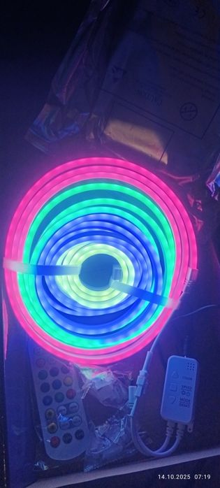 Neon RGB 5m.Nowy