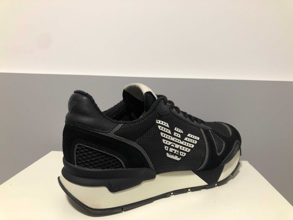 Кросівки EMPORIO ARMANI 42 розмір 26,9см