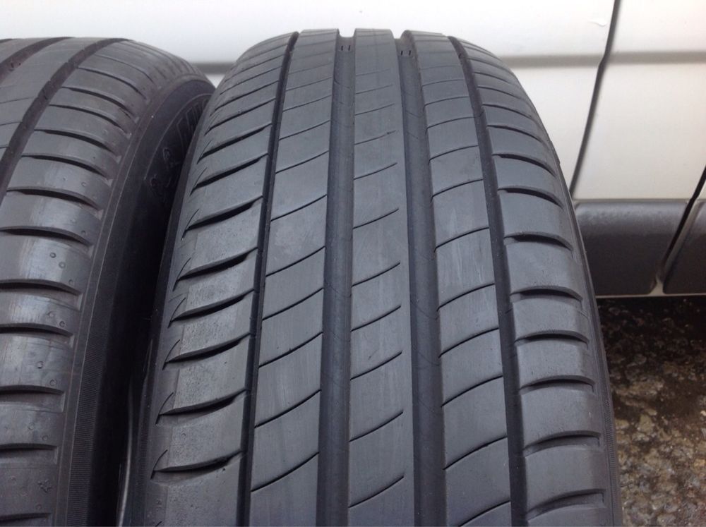 215 / 65 / R 17 99 V Michelin Primacy 3