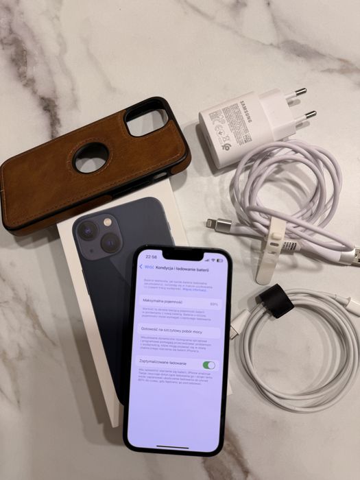 Iphone 13 mini bateria 89% + dodatki