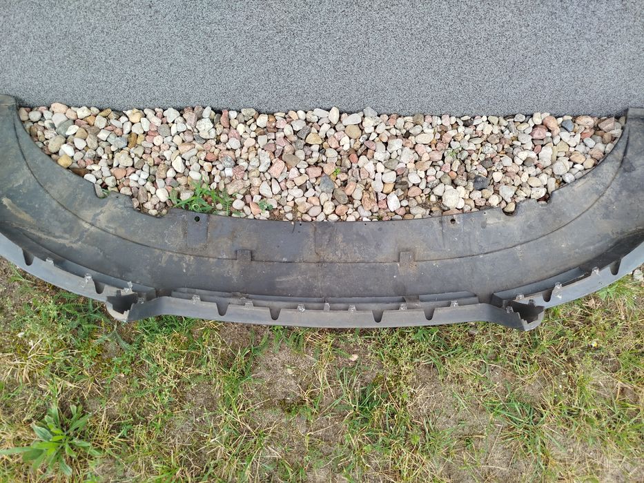 9 Dokładka spoiler spojler zderzaka przedniego A4 B6 Audi hokej