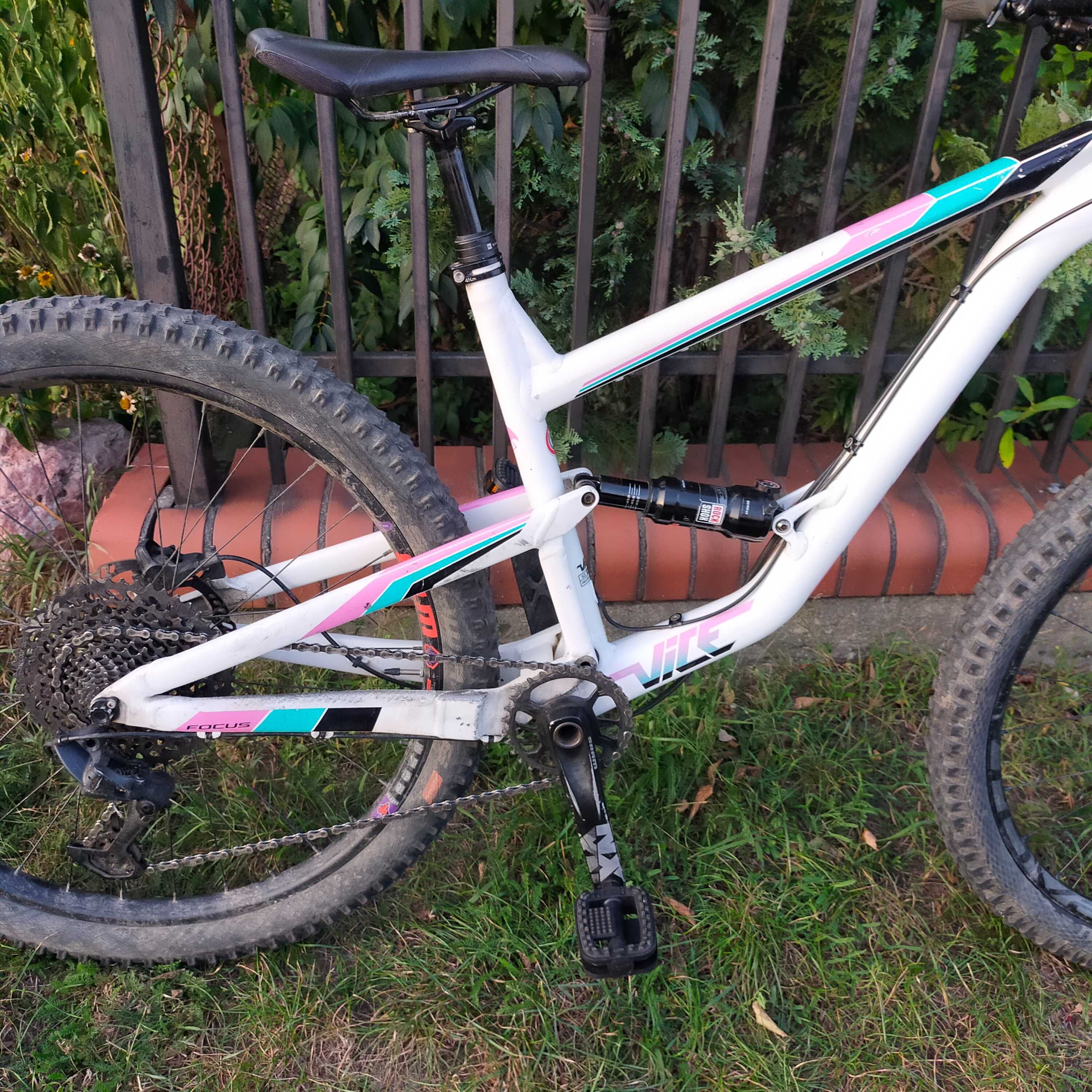 Focus Vice Pro 27,5" M/L Trail Enduro XC Magura Canyon Marin Trek Full