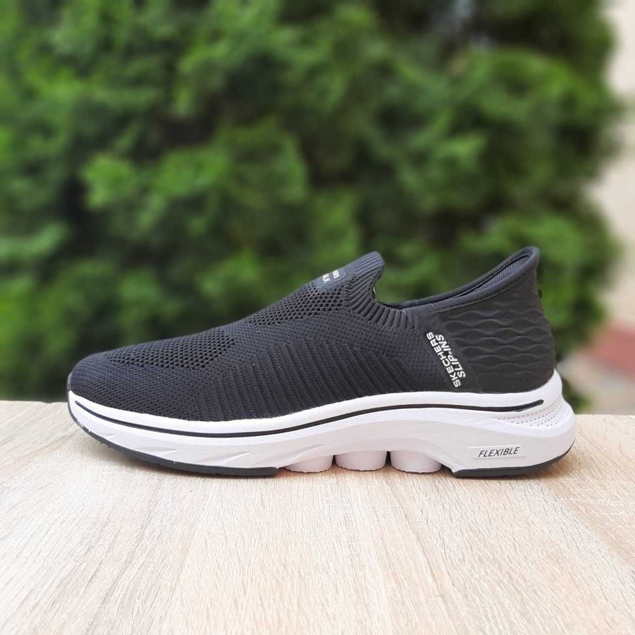 Чоловічі кросівки Skechers Slip-INS GO WALK чорні з білим 11538 ЗНИЖА