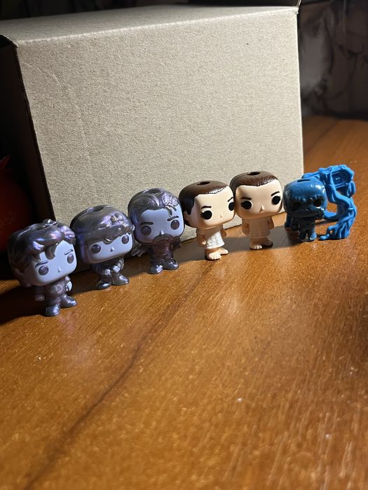 фігурки дивні дива(stranger things)